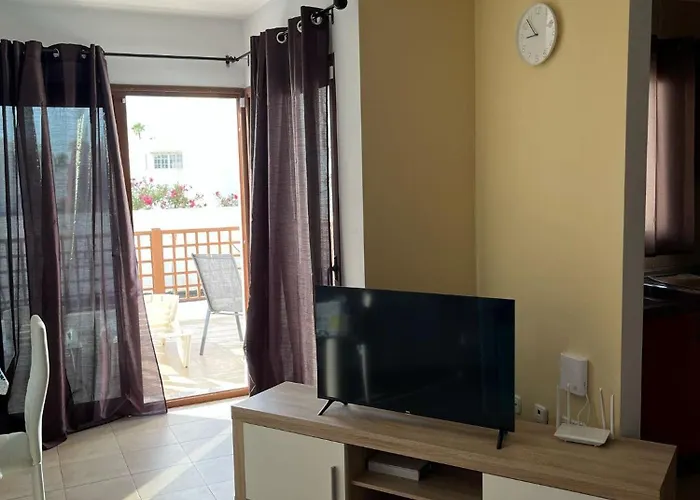 Vila House - Sleeps 4 & Swimming Pool Tías