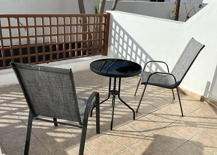 House - Sleeps 4 & Swimming Pool Tías