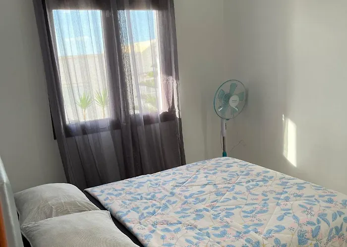 House - Sleeps 4 & Swimming Pool Vila Tías