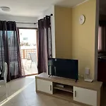 Βίλα House - Sleeps 4 & Swimming Pool Tías