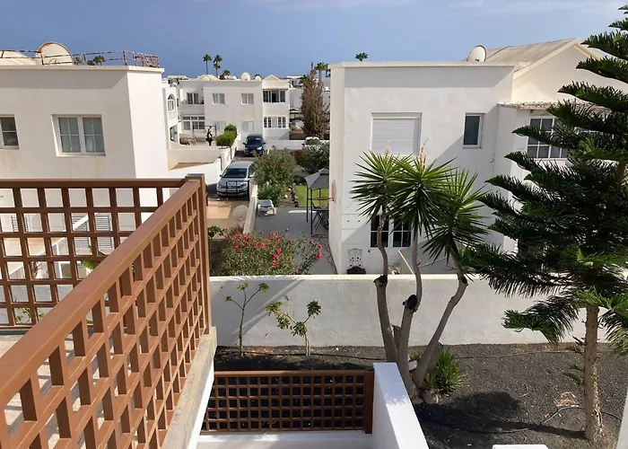 Villa House - Sleeps 4 & Swimming Pool